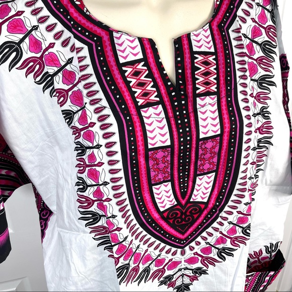 🌟🌟SOLD🌟🌟BRIGHT and BOLD short sleeve 100% COTTON graphic print floral shirt - Picture 8 of 8